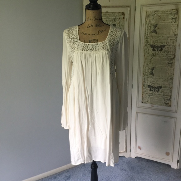 Allison Brittney Dresses & Skirts - Allison Brittney Ivory Dress Sz L NWT